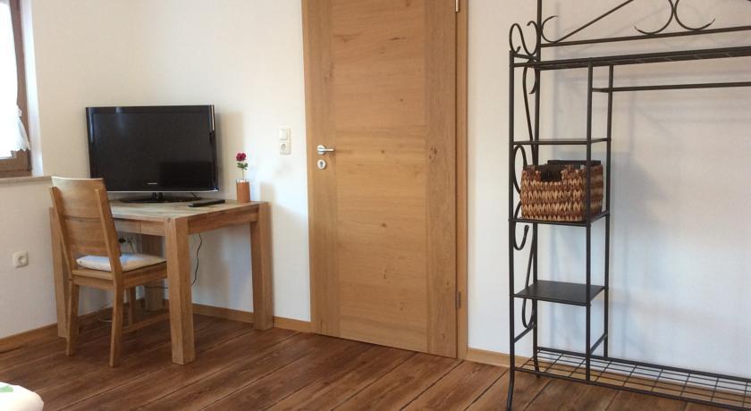 Bed and Breakfast Atelier Reinhart à Rauhenebrach Chambre photo
