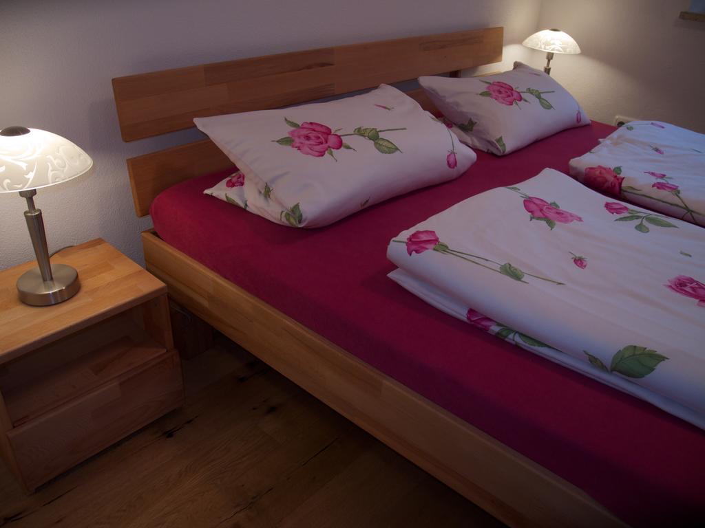Bed and Breakfast Atelier Reinhart à Rauhenebrach Extérieur photo