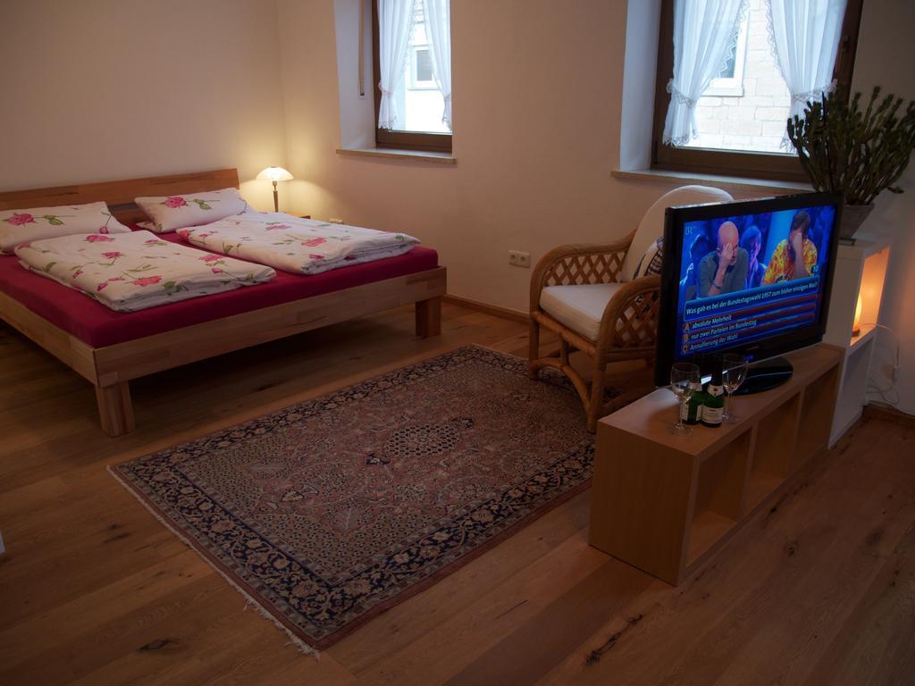 Bed and Breakfast Atelier Reinhart à Rauhenebrach Extérieur photo